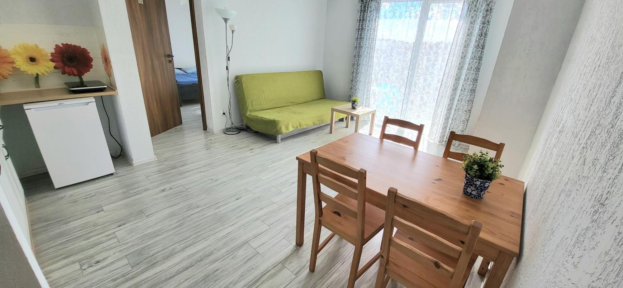 Emada- Pokoje Goscinne I Studia オストロボ 部屋 写真