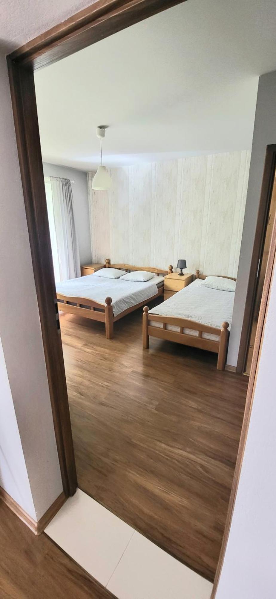 Emada- Pokoje Goscinne I Studia オストロボ 部屋 写真